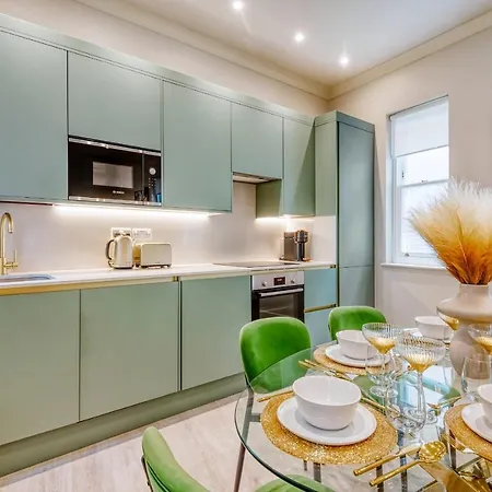 Marble Arch Suite 2-Hosted By Sweetstay Лондон Экстерьер фото